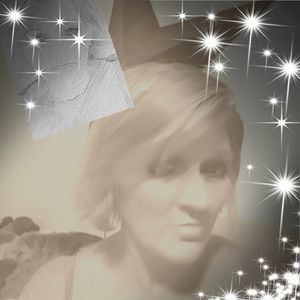 Meet your Posher, Laurie